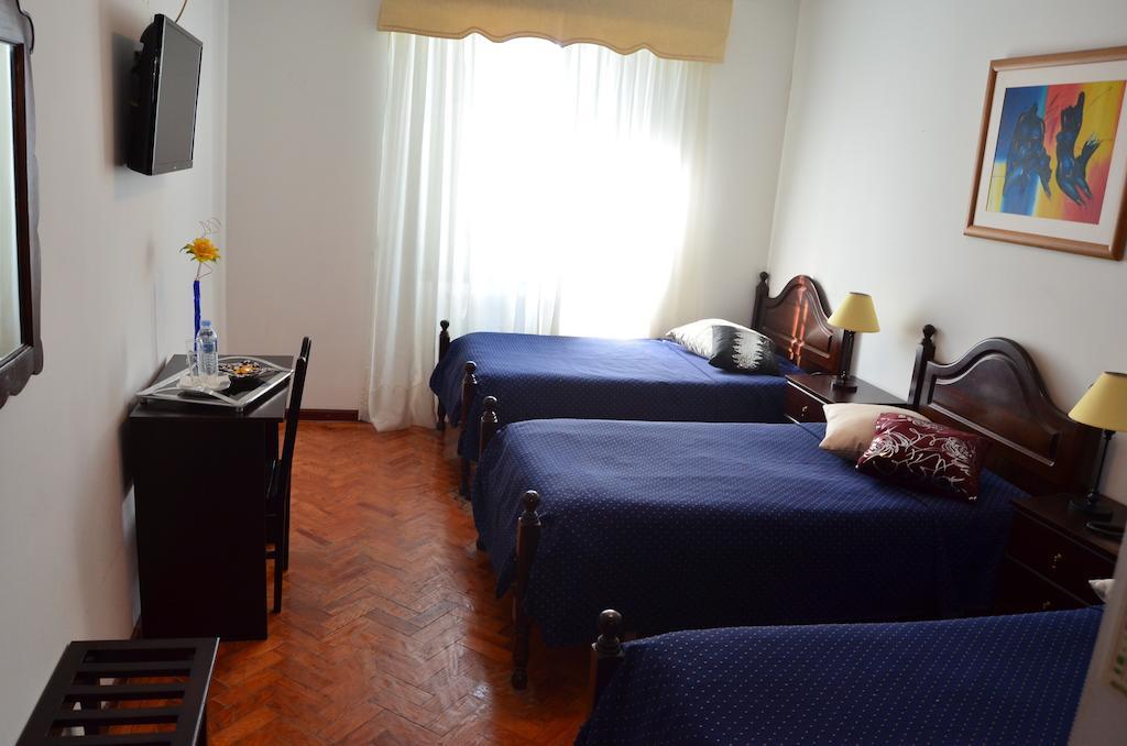 Residencia Filipe Hotel Guarda Ruang foto