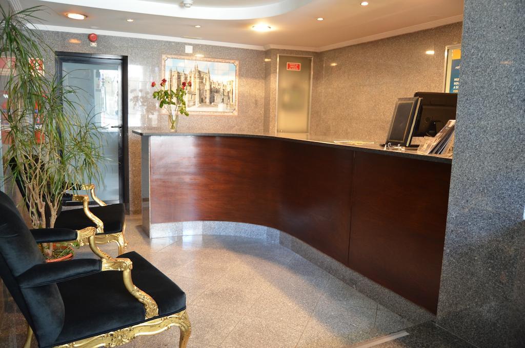 Residencia Filipe Hotel Guarda Bagian luar foto