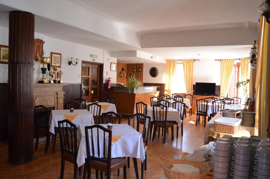 Residencia Filipe Hotel Guarda Bagian luar foto